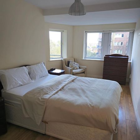 Gracian Omb Dublin Apartment Exterior foto
